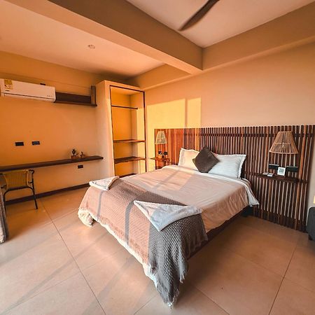 Villa Canopy Минка Екстериор снимка