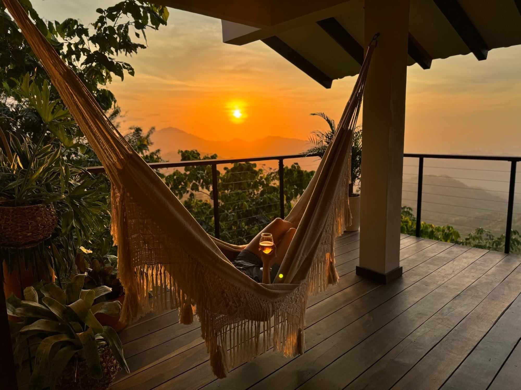 Villa Canopy Минка Екстериор снимка